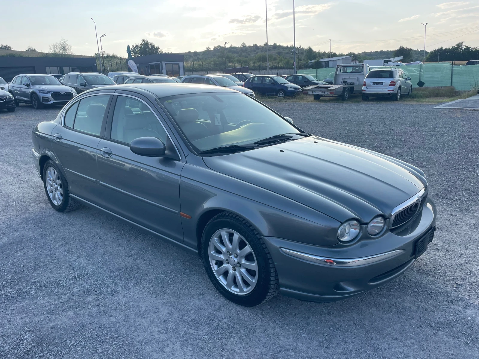 Jaguar X-type 2.5i 4X4 AUTOMATIC - изображение 3