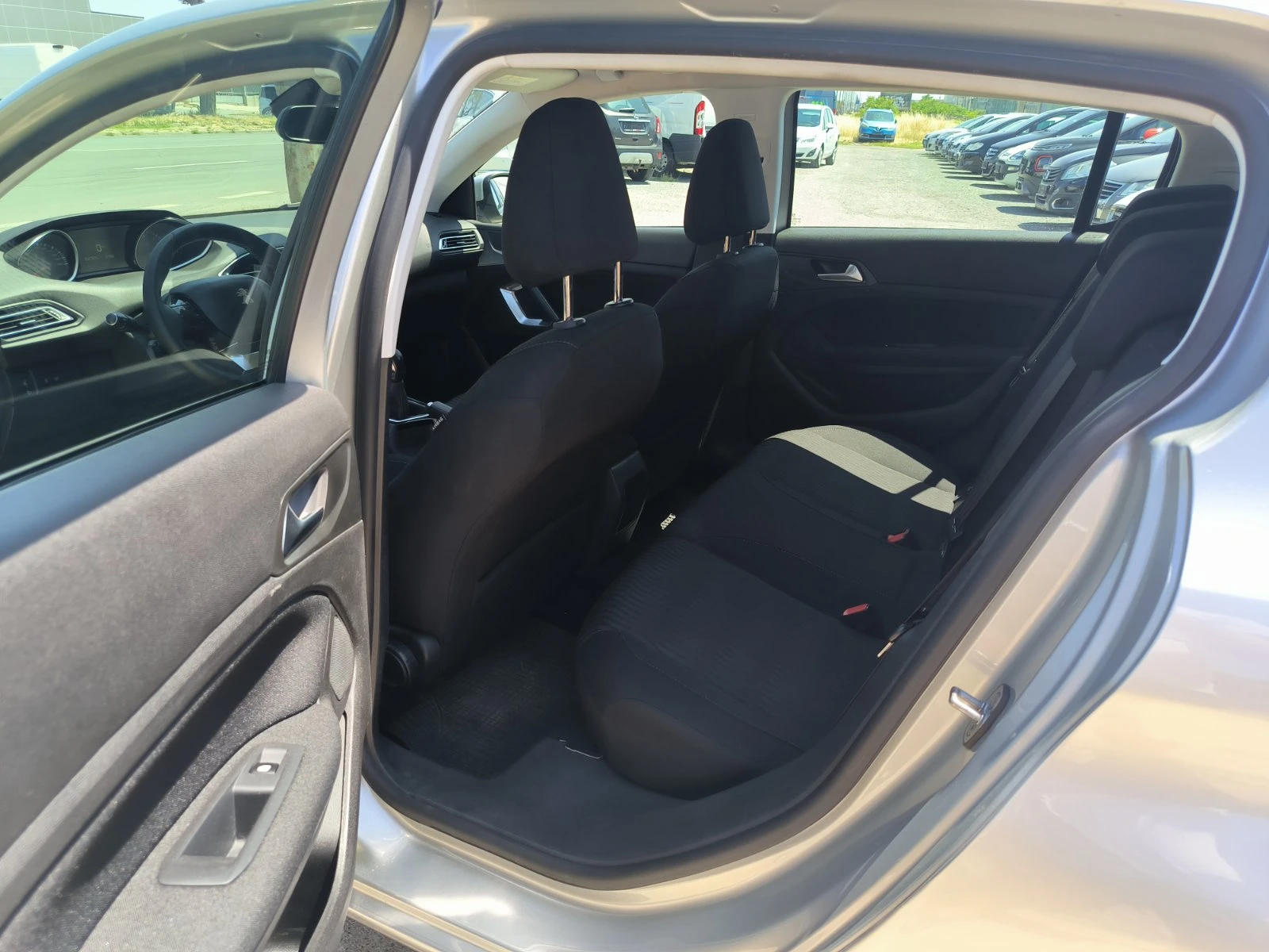 Peugeot 308 1.6d-Euro-6B-100k.s.-150.000km | Mobile.bg   16