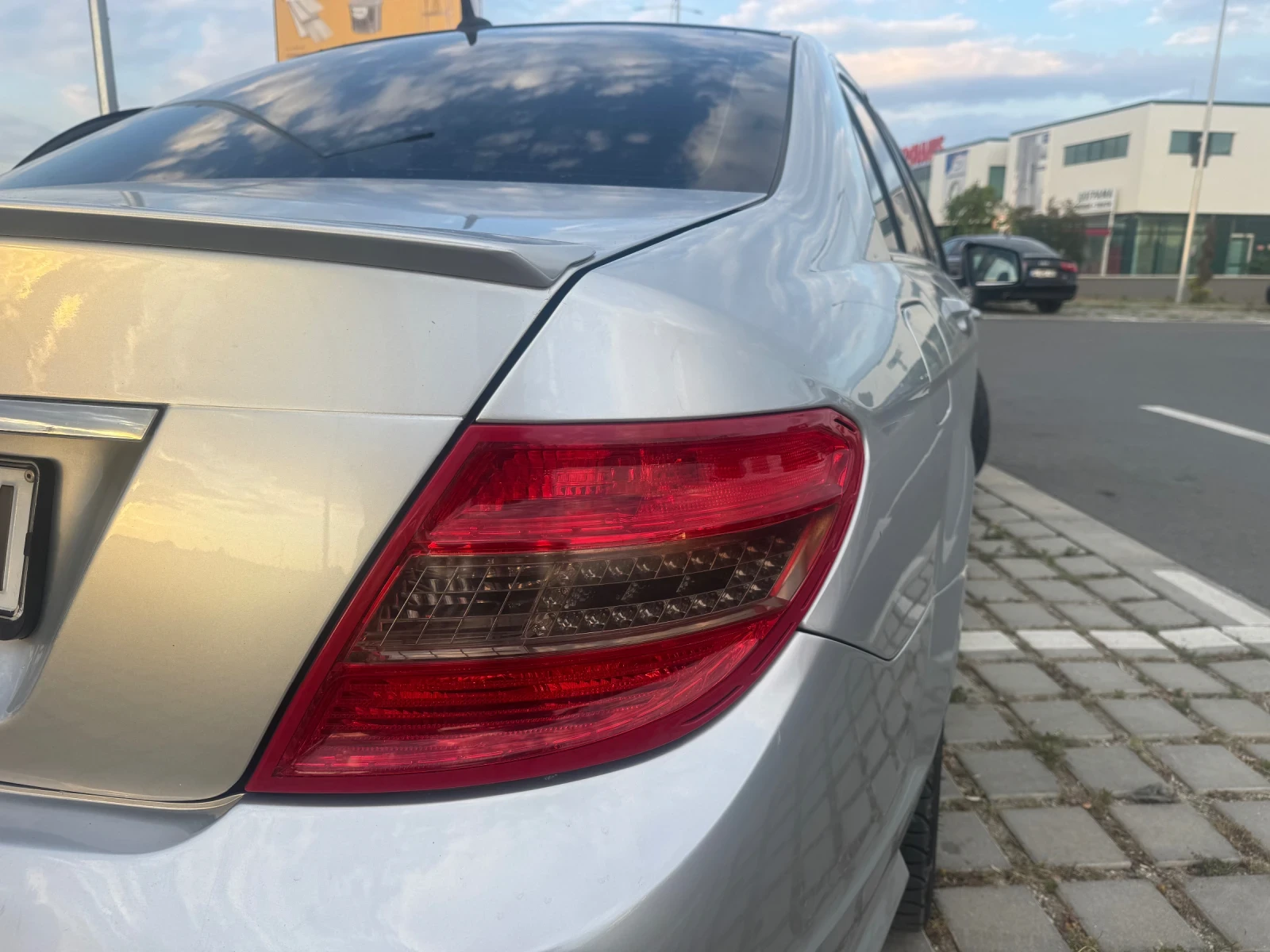 Mercedes-Benz C 220  - изображение 7