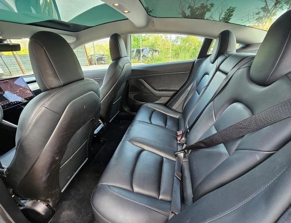 Tesla Model 3  44   | Mobile.bg   11