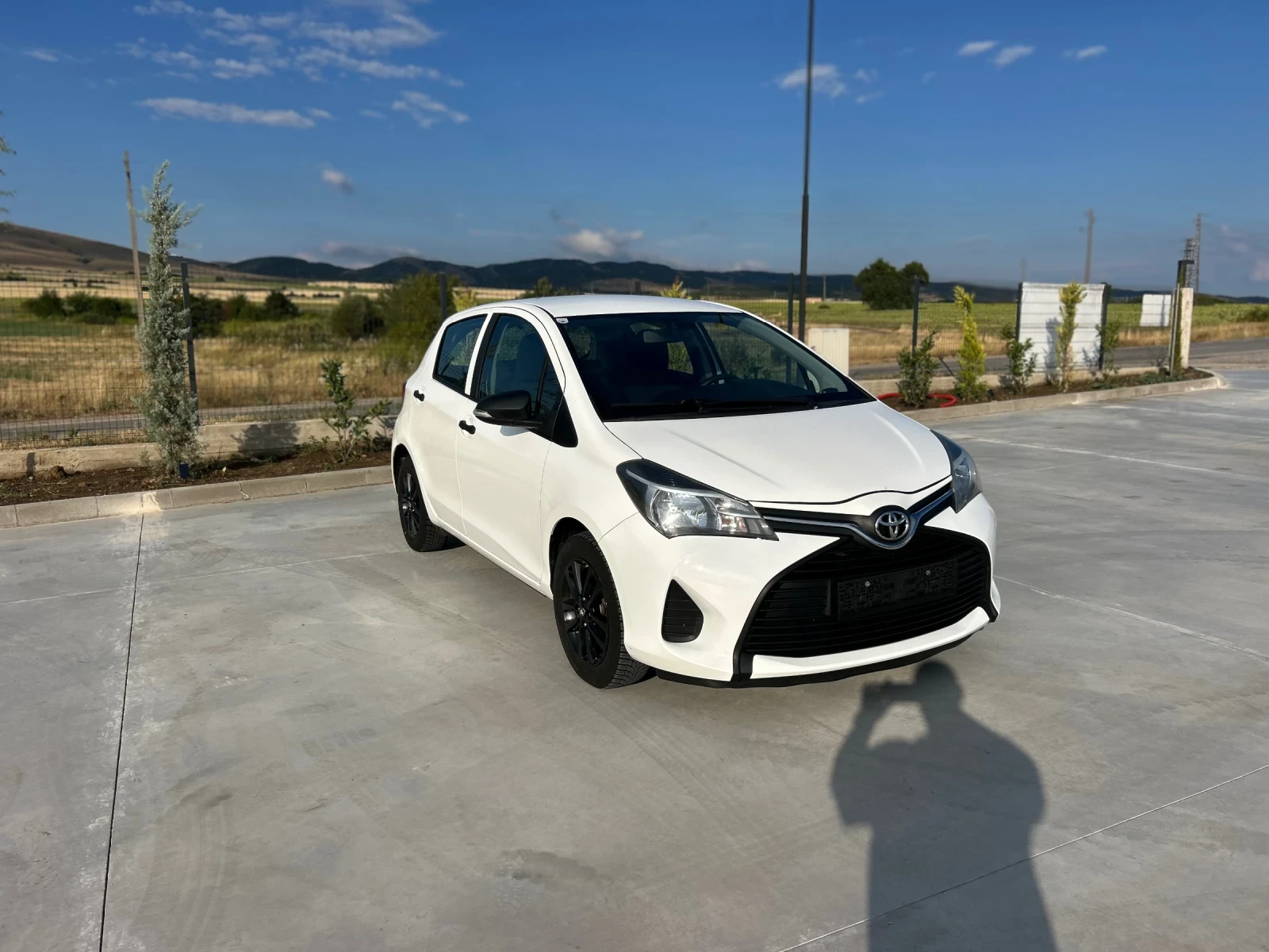 Toyota Yaris 1.0i евро6 78000км - изображение 3