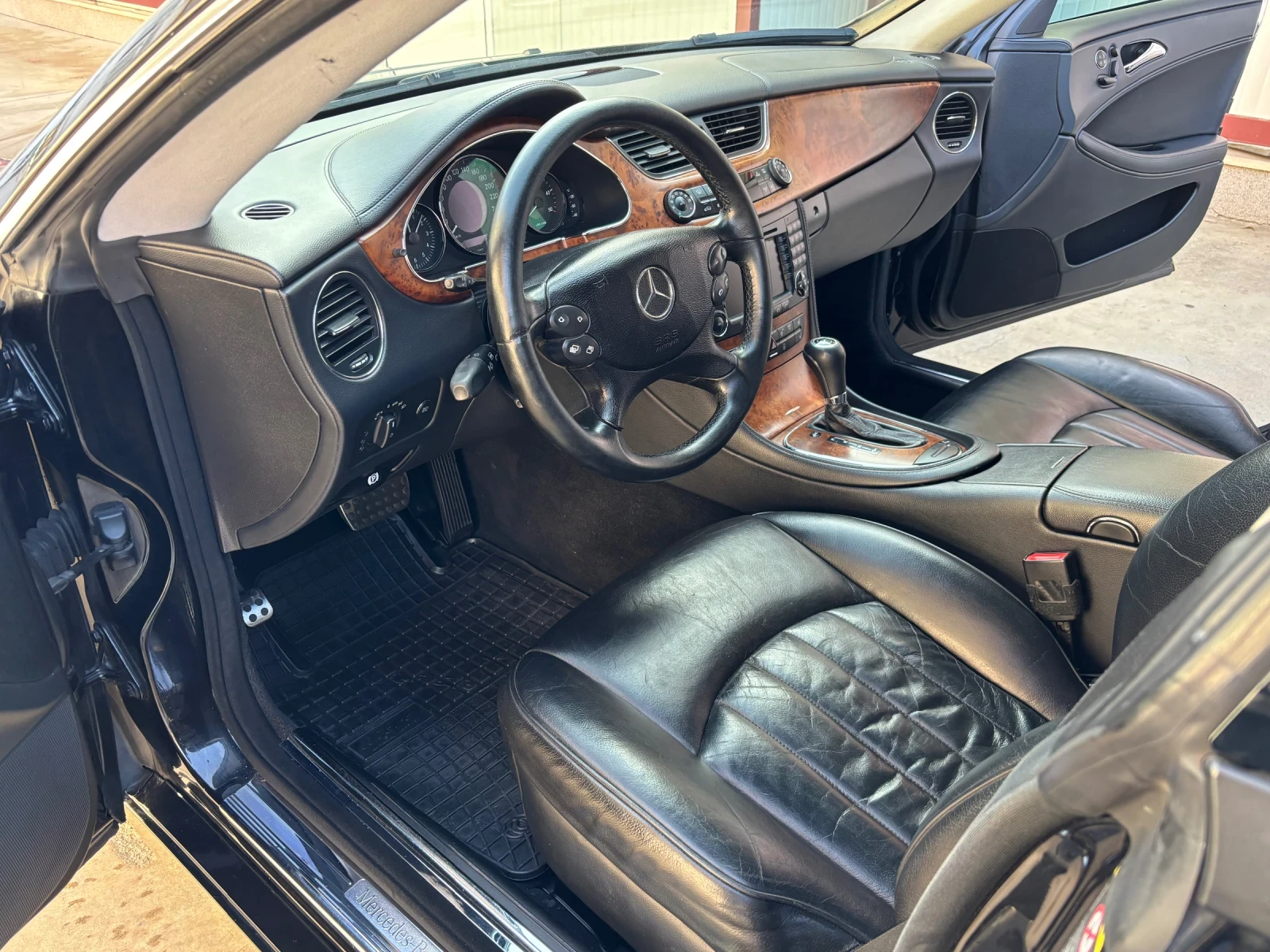 Mercedes-Benz CLS 320  - изображение 9