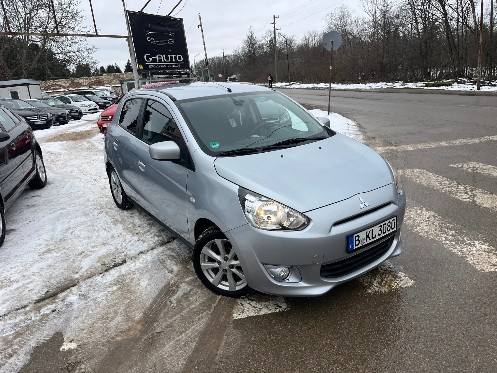 Mitsubishi Space star 1.2i бензин - изображение 3