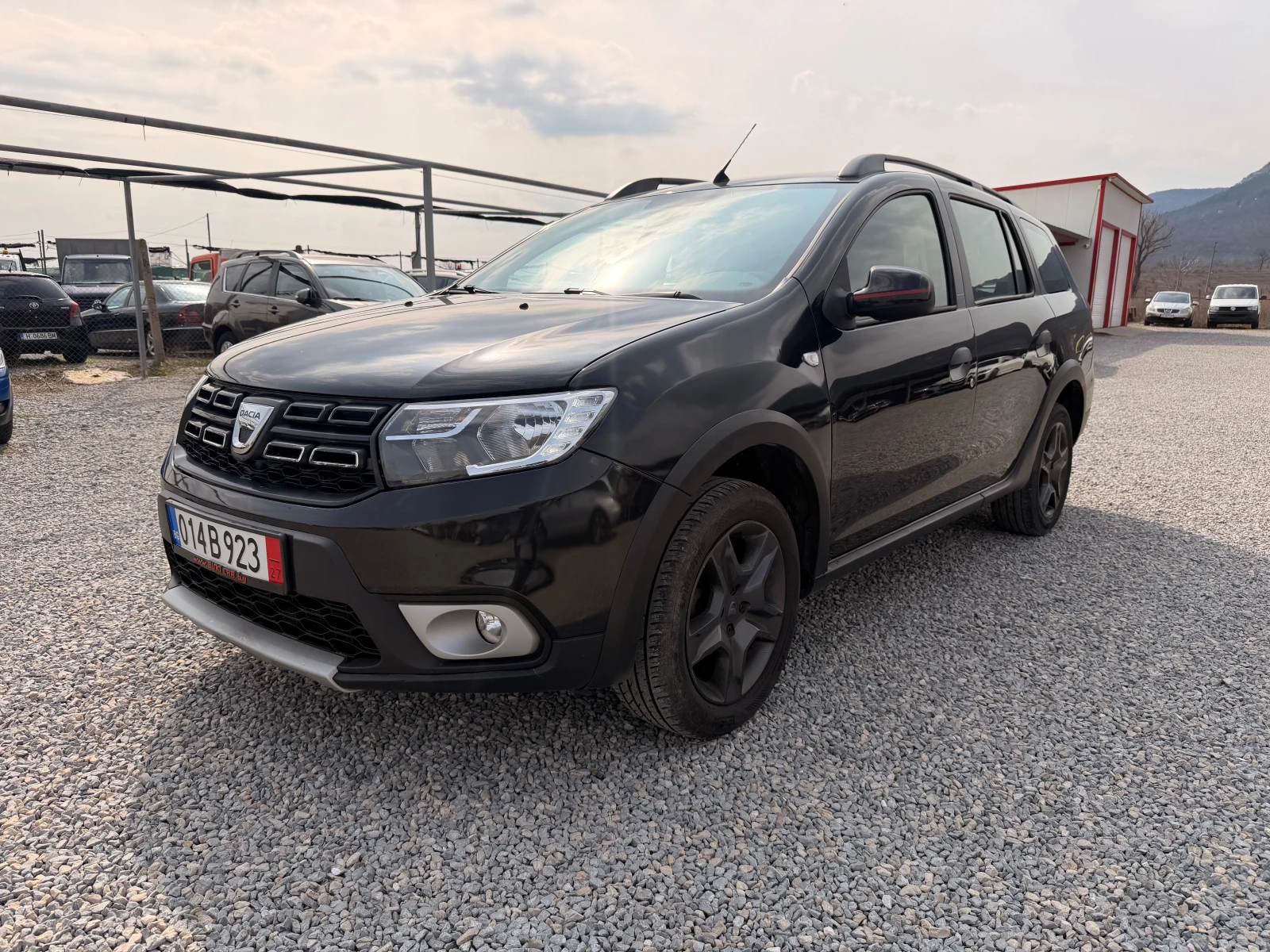 Dacia Logan STEPWAY MCV 90 - изображение 3