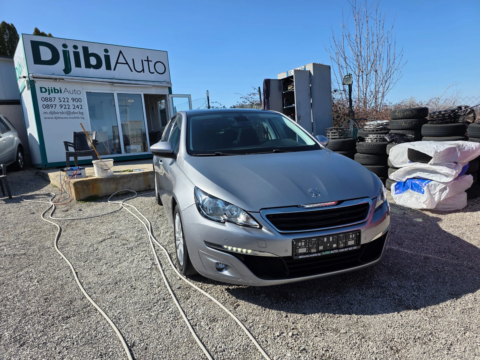 Peugeot 308 1.6 BlueHdi 120k.c panorama navi EURO6, снимка 3 - Автомобили и джипове - 53827752