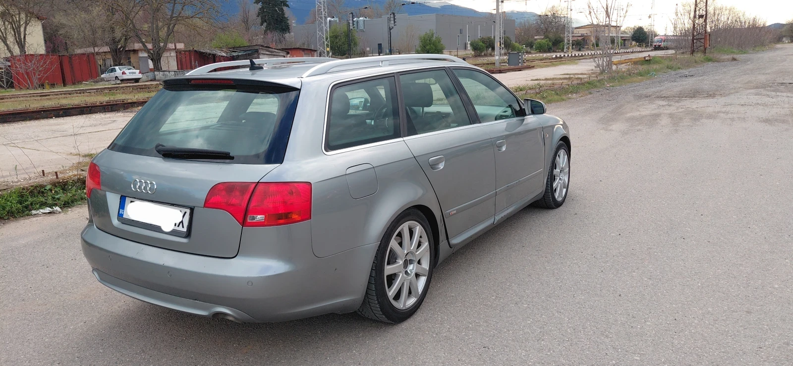 Audi A4, снимка 3 - Автомобили и джипове - 54089367