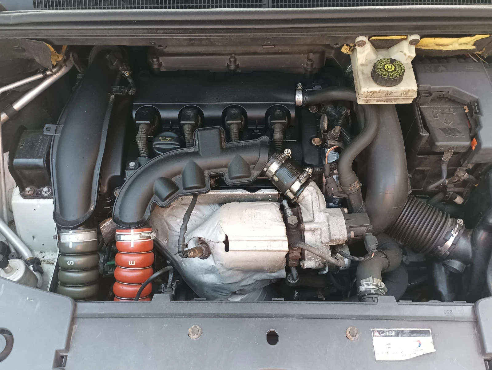 Citroen DS5 1.6, снимка 9 - Автомобили и джипове - 54365526