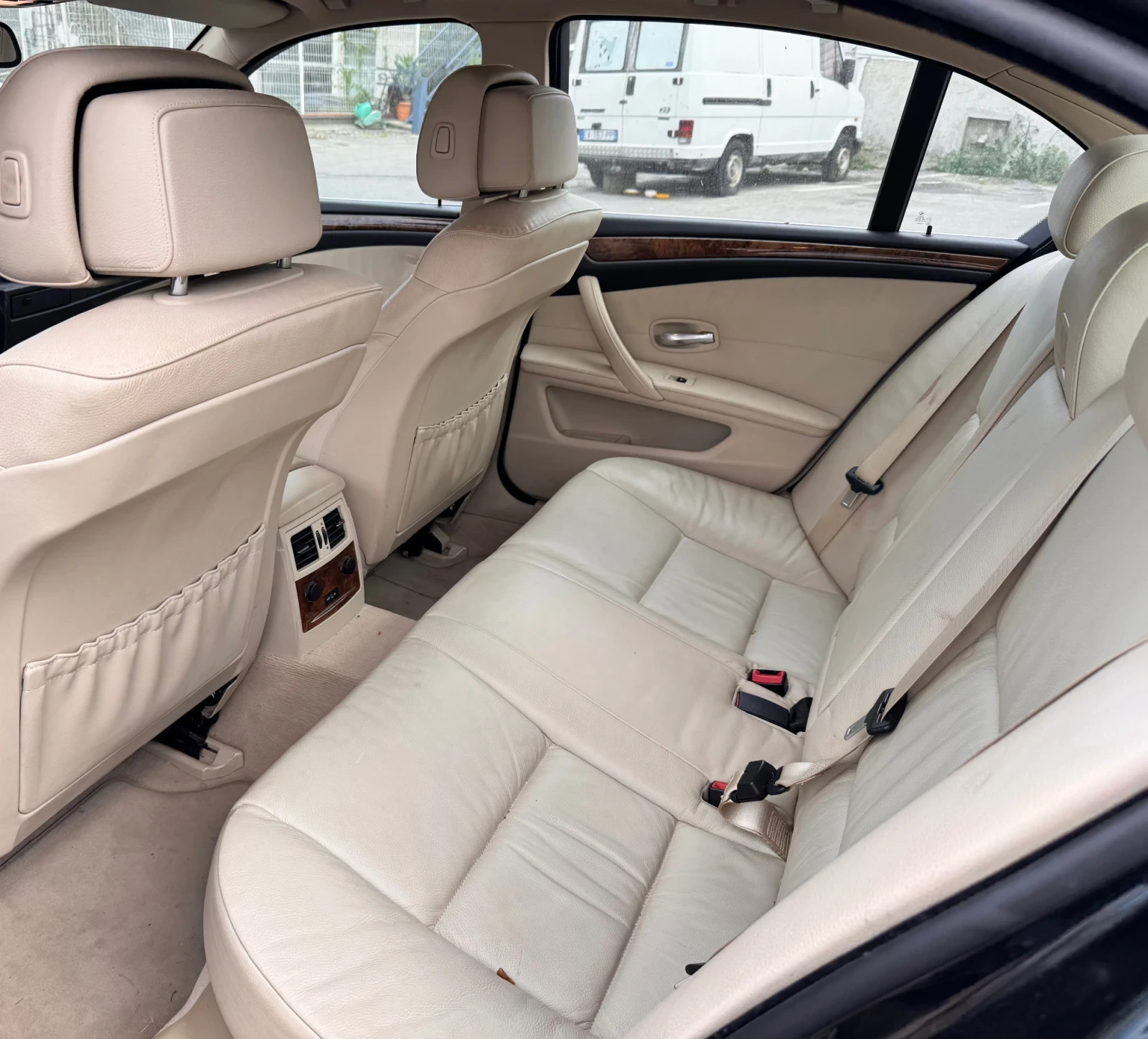 BMW 530 525d 197kc Facelift, снимка 6 - Автомобили и джипове - 54718994