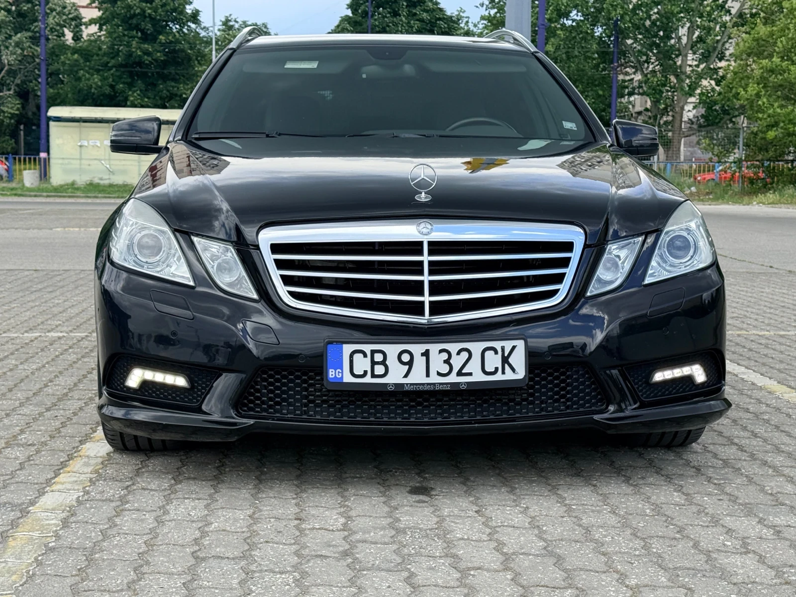 Mercedes-Benz E 350  Mercedes E350 CDI AMG FACELIFT LOOK / 