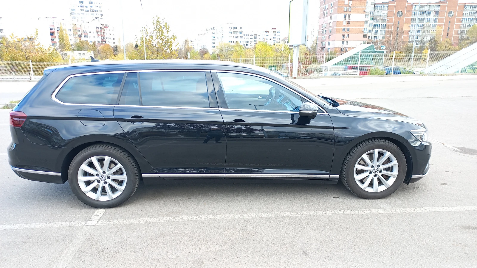 VW Passat B8 2.0 Bi-TDI 4Motion 240кс., снимка 7 - Автомобили и джипове - 55004909