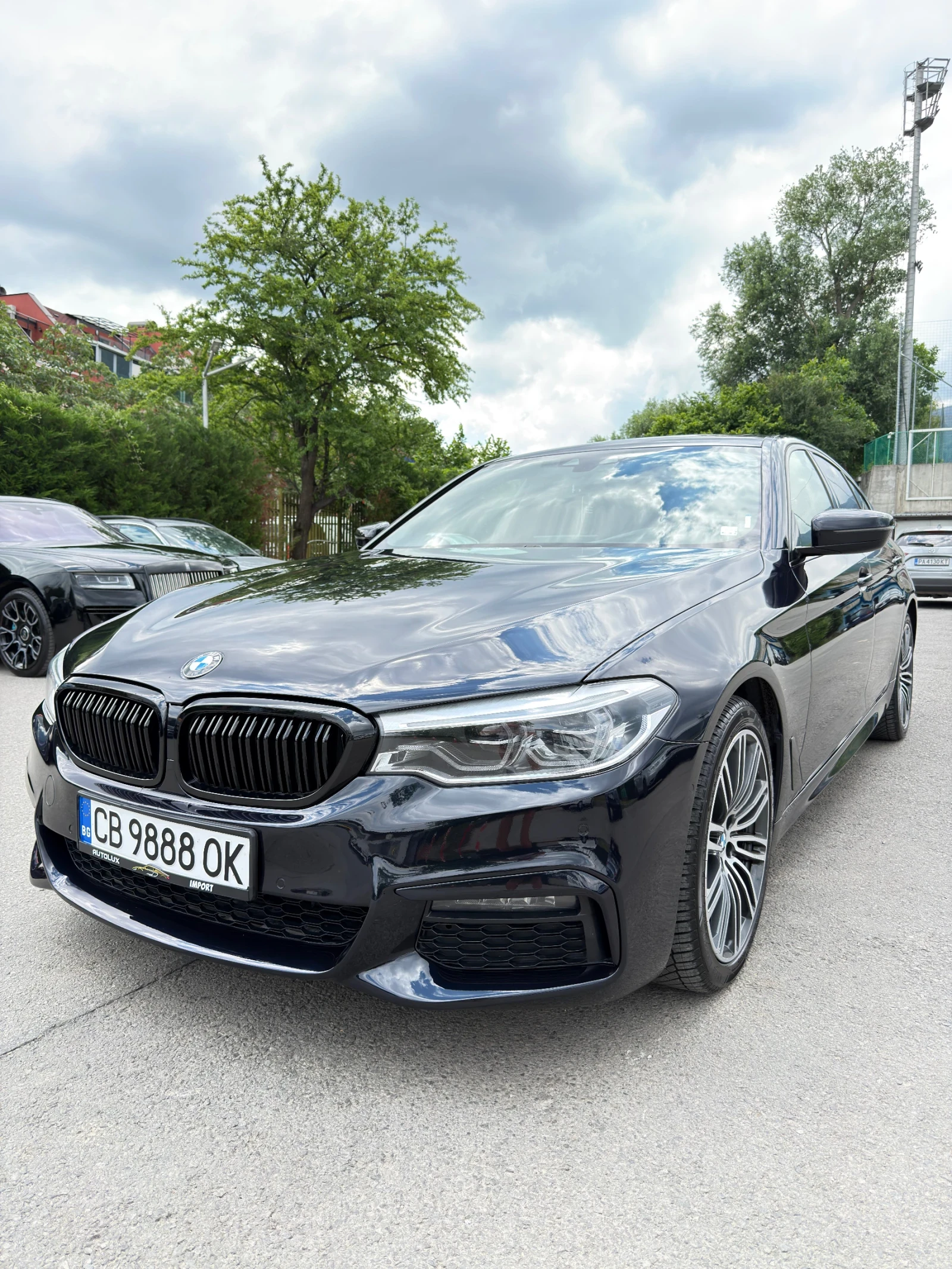 BMW 530 XDrive / M Pack / Soft Close / Harman Kardon