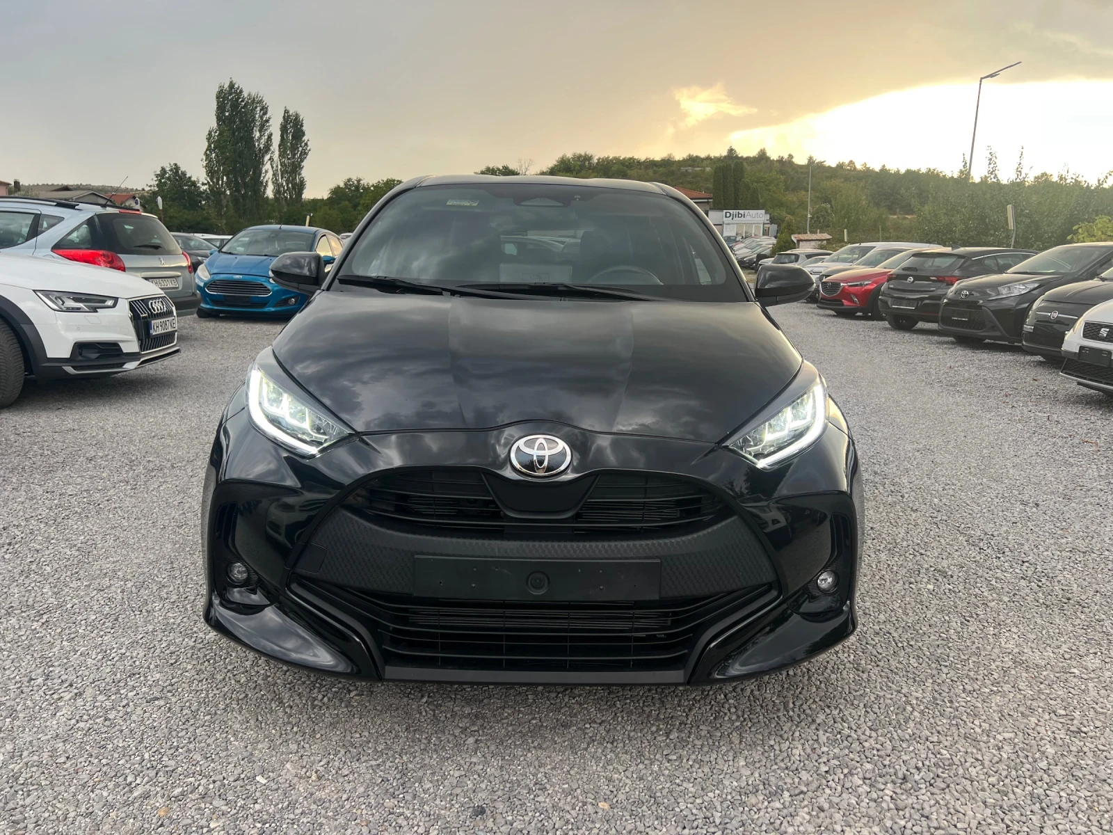 Toyota Yaris 1.5Hybrid* HEV* Start stop Full