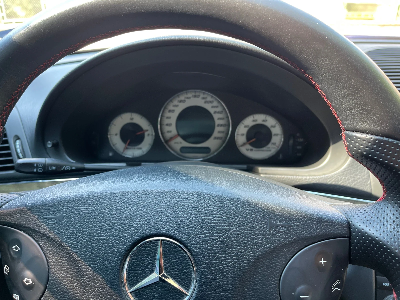 Mercedes-Benz E 500 5000, снимка 7 - Автомобили и джипове - 56038180