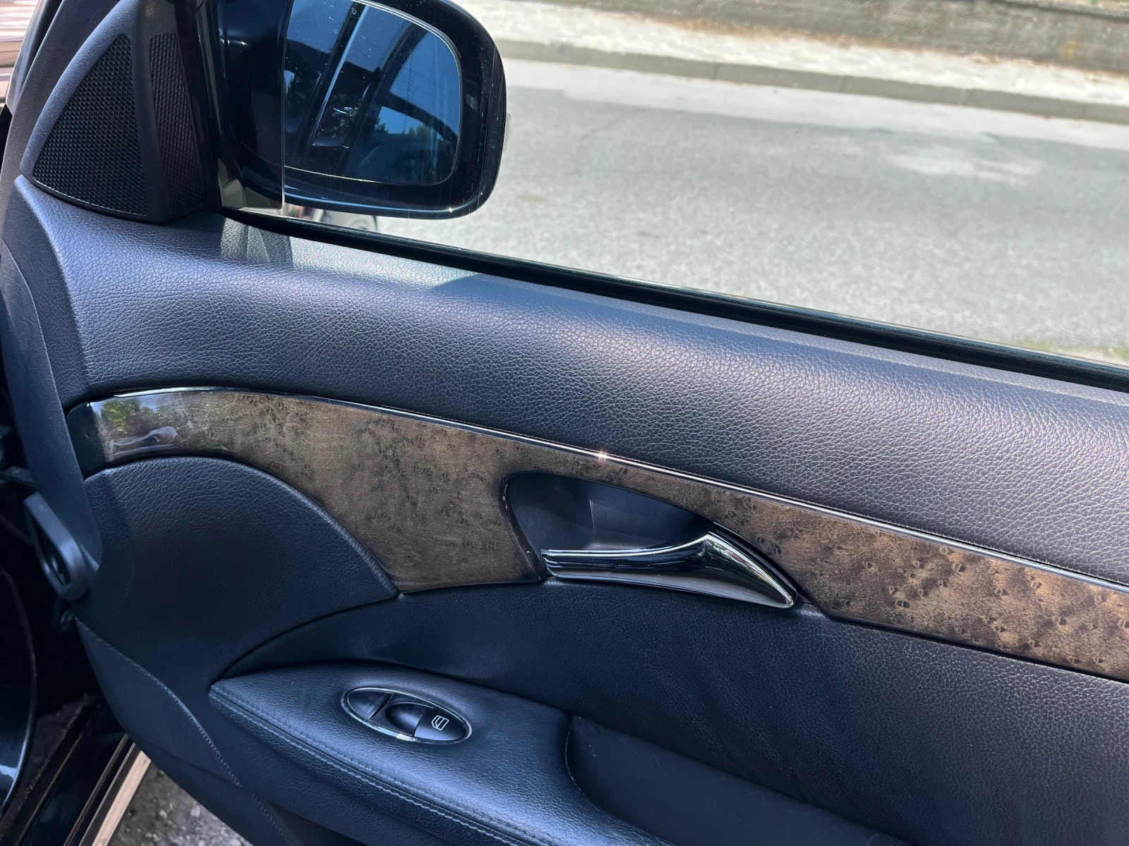 Mercedes-Benz E 500 5000, снимка 9 - Автомобили и джипове - 56038180