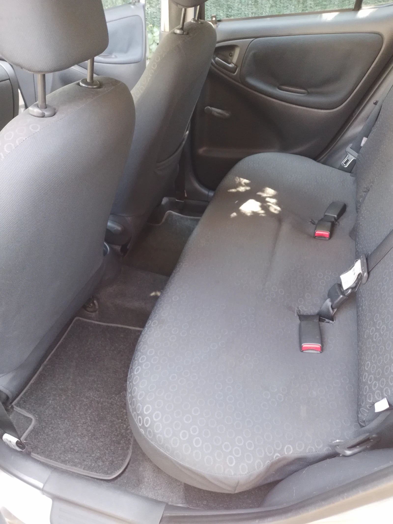 Toyota Yaris, снимка 9 - Автомобили и джипове - 56201756
