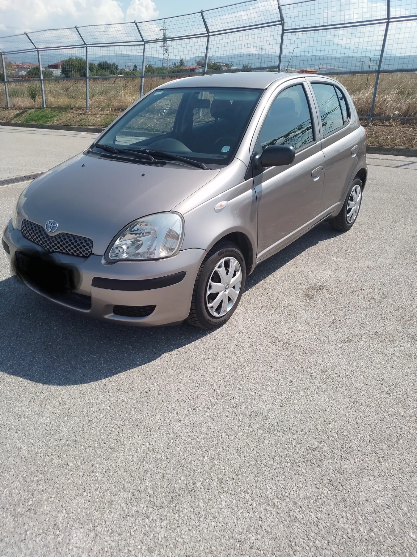 Toyota Yaris, снимка 3 - Автомобили и джипове - 56201756