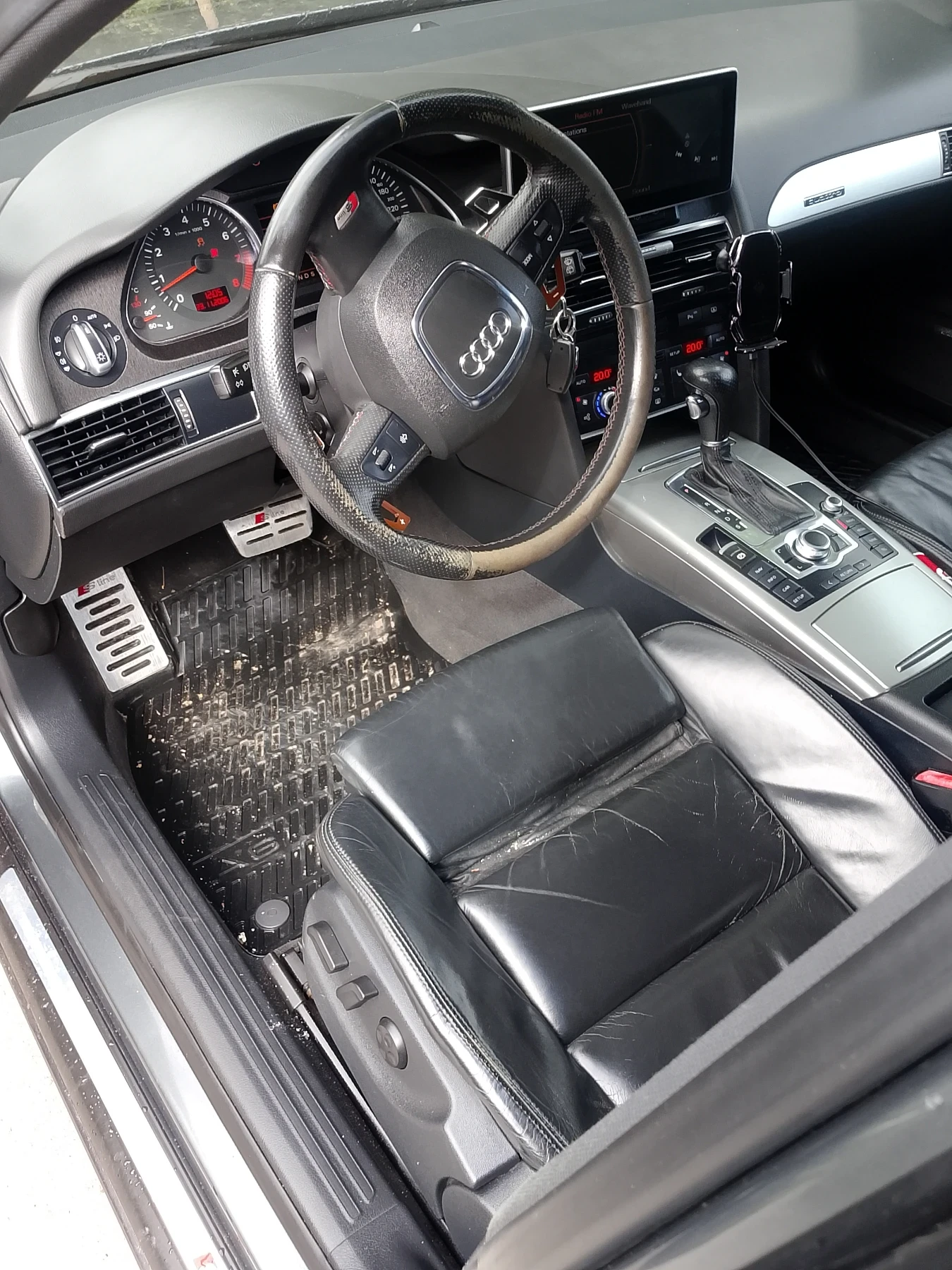 Audi A6 4.2бензин/гас, снимка 13 - Автомобили и джипове - 56268814