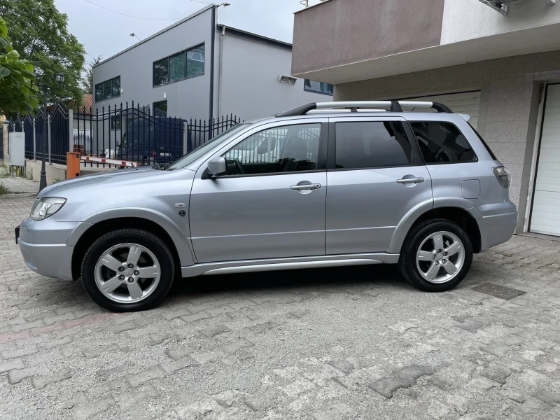 Mitsubishi Outlander 2.4 Dakar, снимка 4 - Автомобили и джипове - 48107887