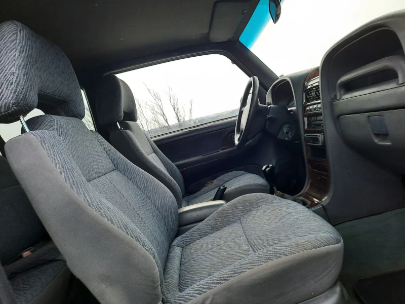 Daewoo Korando 2.9TD, снимка 12 - Автомобили и джипове - 48714955