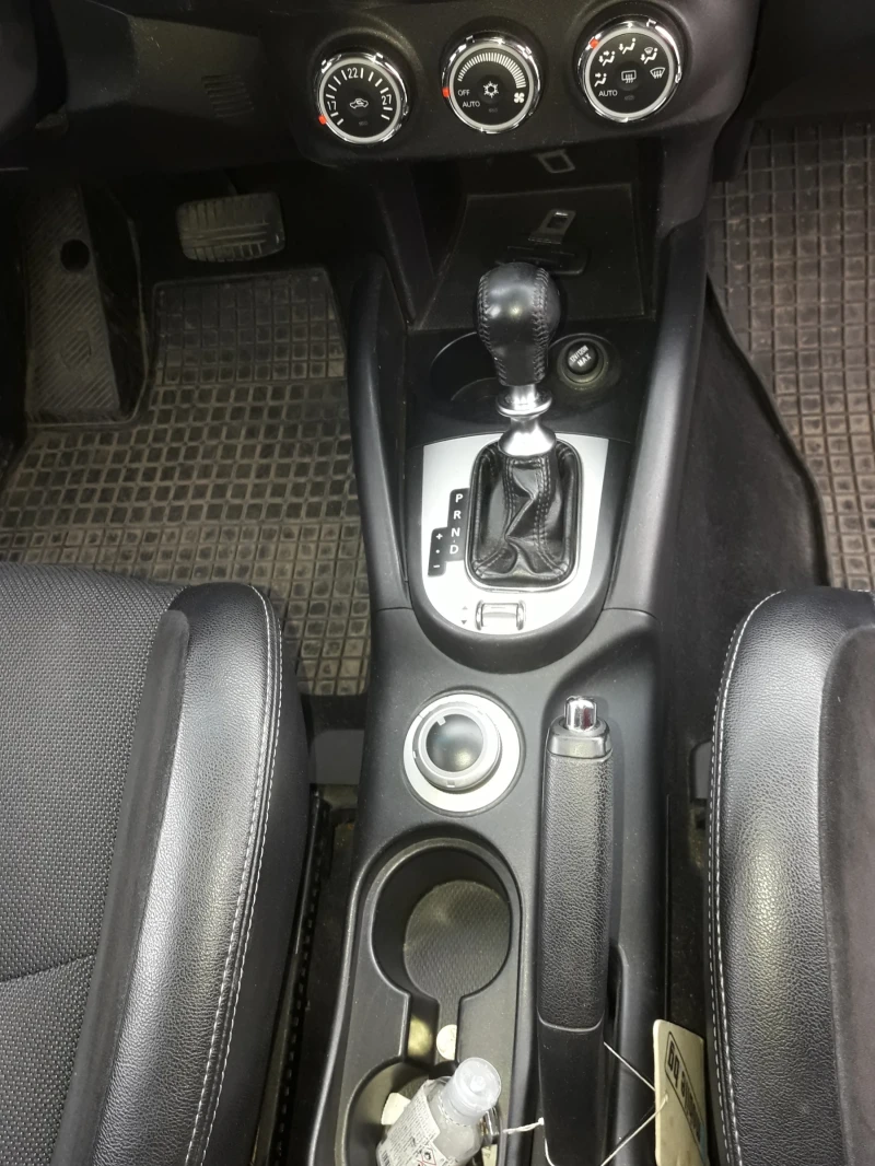 Peugeot 4007 2, 2 HDI, снимка 8 - Автомобили и джипове - 49364282