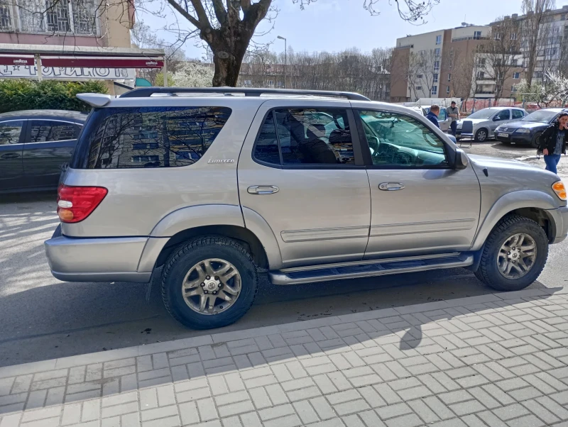 Toyota Sequoia Limited , снимка 2 - Автомобили и джипове - 49584739