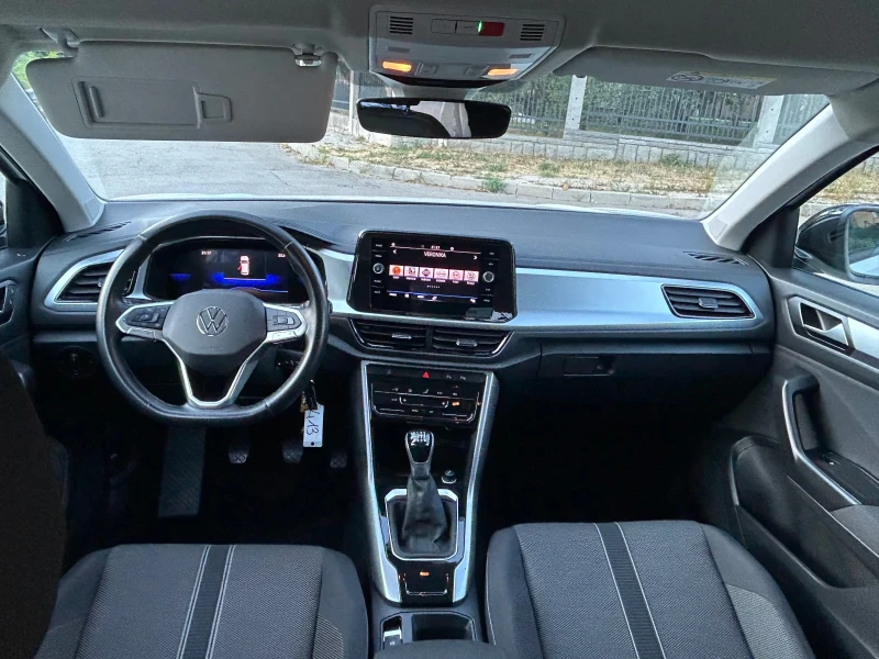 VW T-Roc 2.0 TDI Face Evro 6D 63000км, снимка 11 - Автомобили и джипове - 51609361