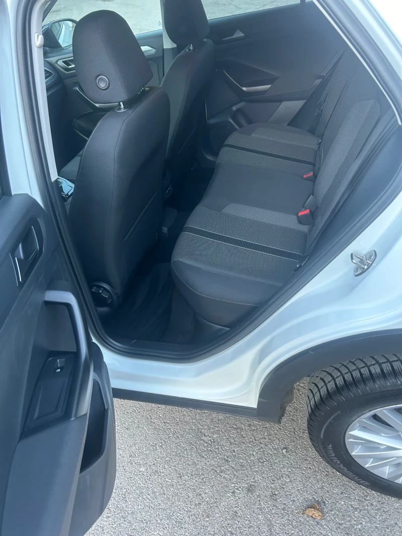 VW T-Roc 2.0 TDI Face Evro 6D 63000км, снимка 8 - Автомобили и джипове - 51609361