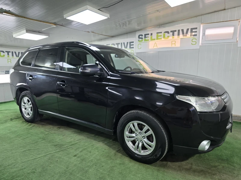 Mitsubishi Outlander 2.0, снимка 8 - Автомобили и джипове - 51686370