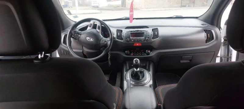Kia Sportage CRdt, снимка 11 - Автомобили и джипове - 53419806