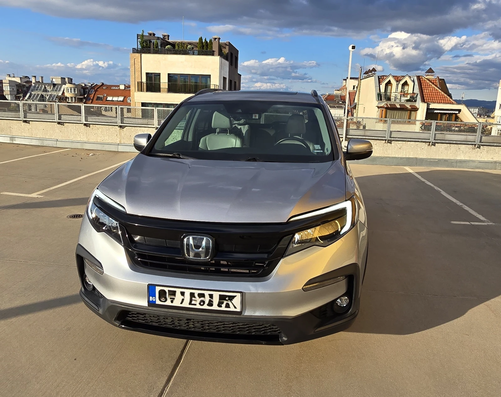 Honda Pilot Special Edition (каско+ 2 комплекта гуми), снимка 1