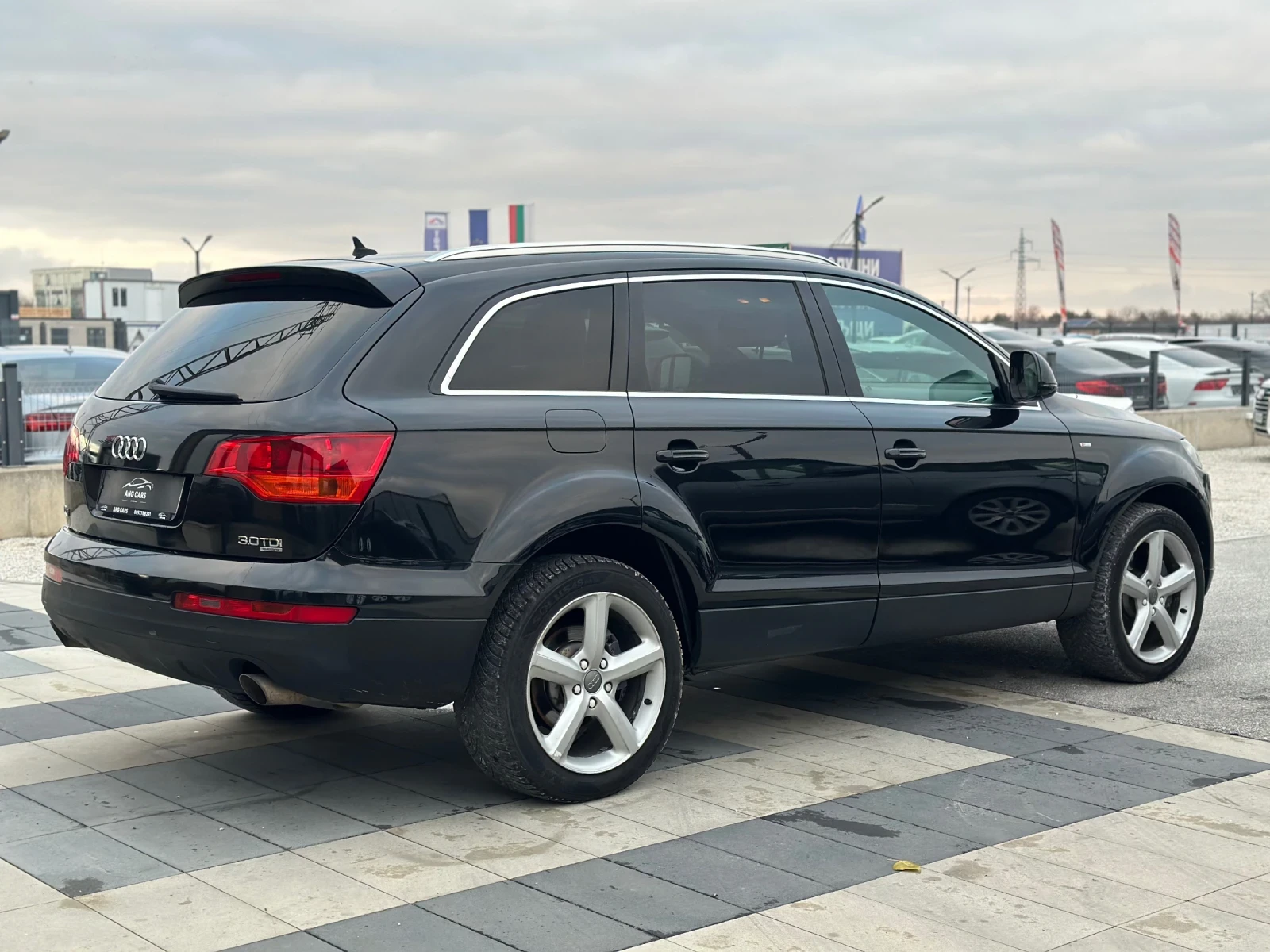 Audi Q7 * 3.0TDI* S Line* Quattro*  - изображение 4