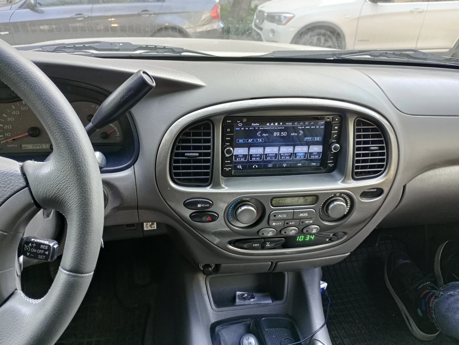 Toyota Sequoia Limited  - изображение 9