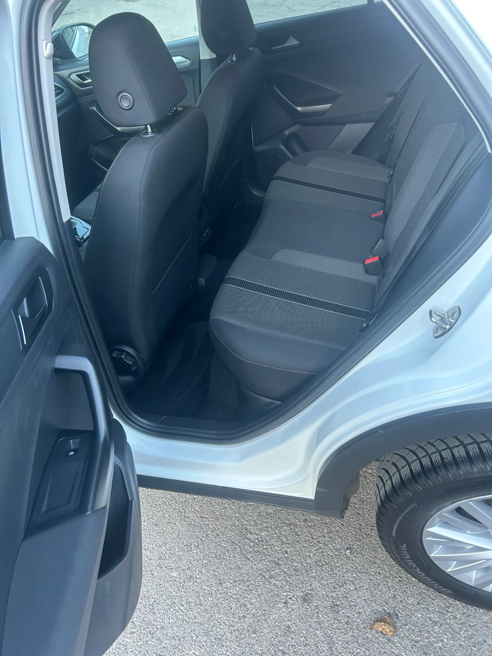 VW T-Roc Face Evro 6D 63000км - изображение 8