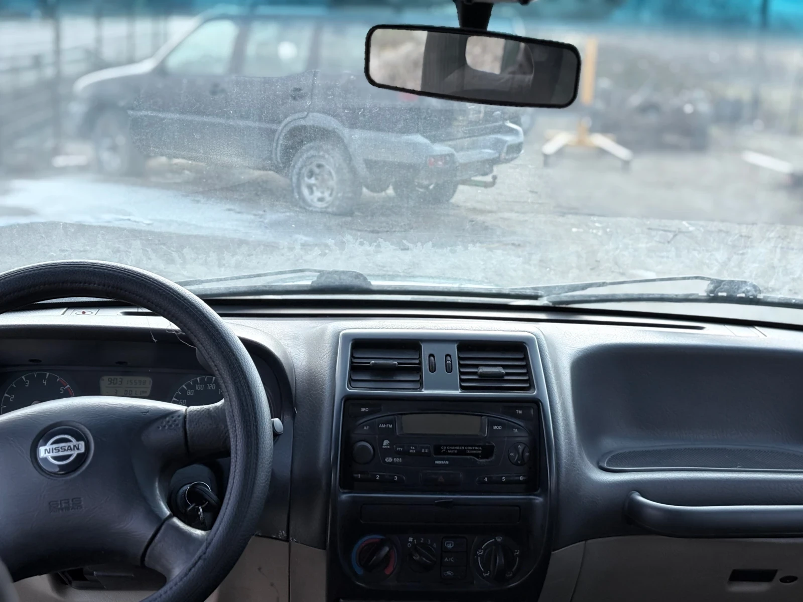 Nissan Terrano  - изображение 10