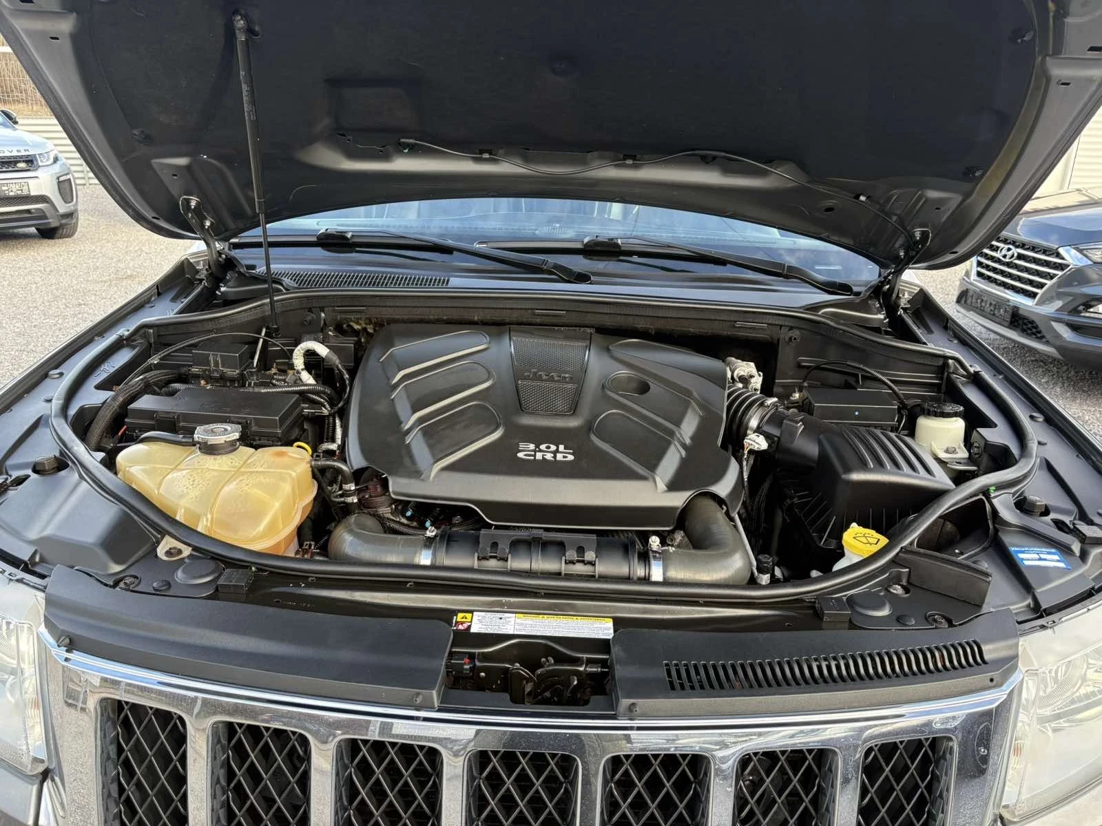 Jeep Grand cherokee Overland - изображение 9