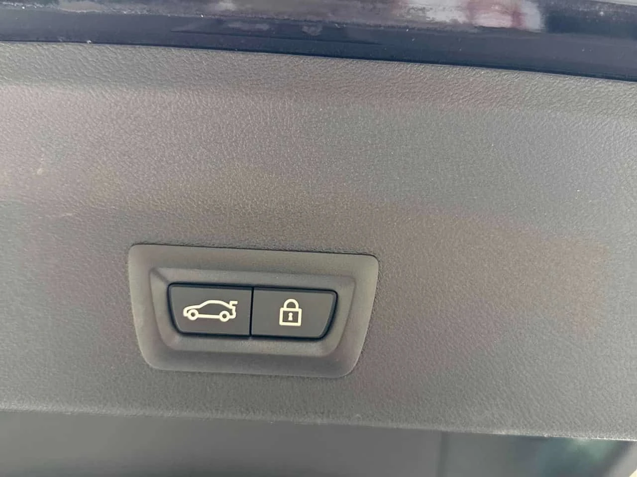 BMW X3 xDrive30i /ПАНОРАМА/ДИСТРОНИК, снимка 15 - Автомобили и джипове - 54043695