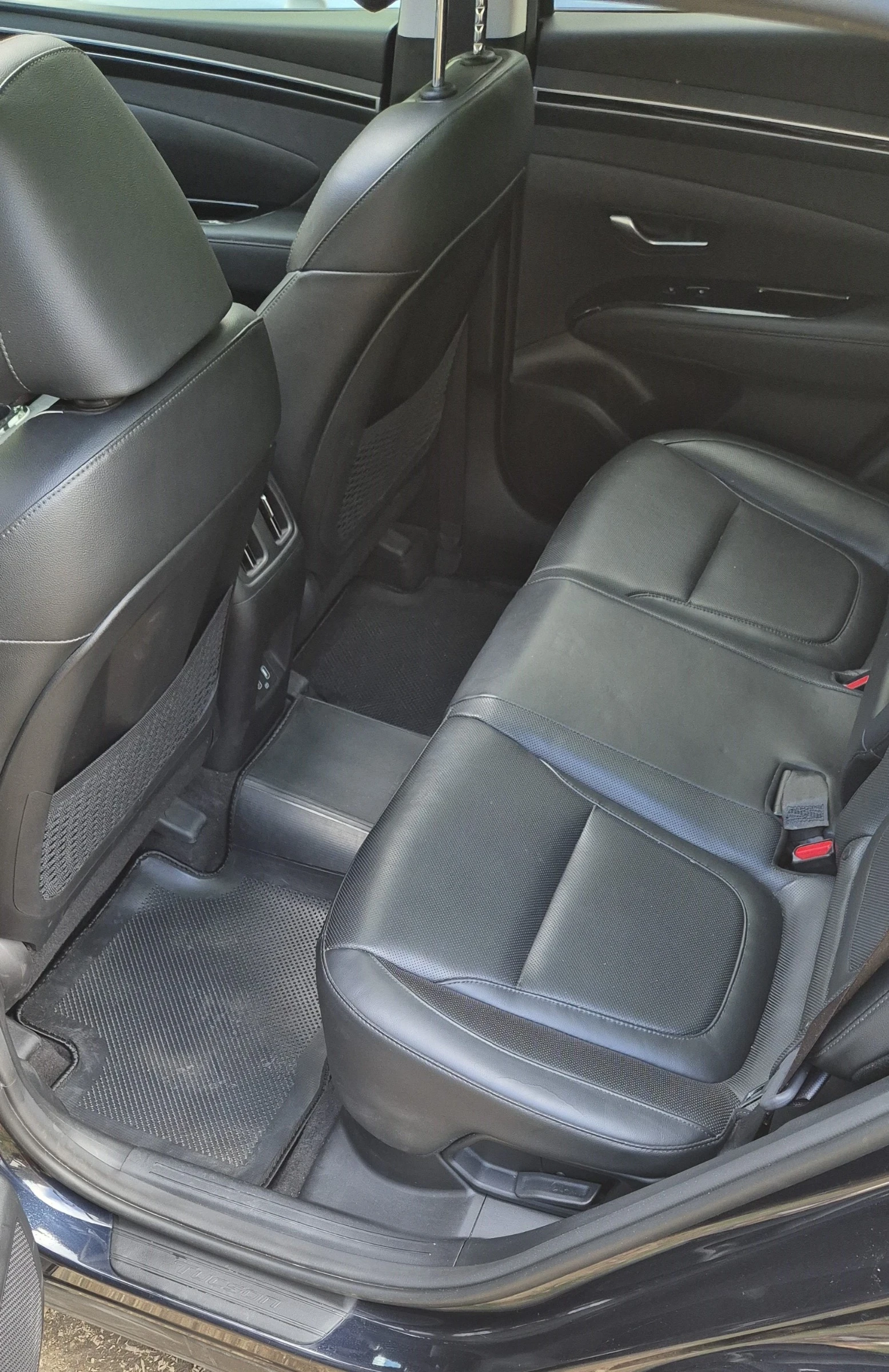 Hyundai Tucson HEV Luxury 230 к.с. HTRAC AWD VIN Carfax / без ПТП, снимка 8 - Автомобили и джипове - 54456005