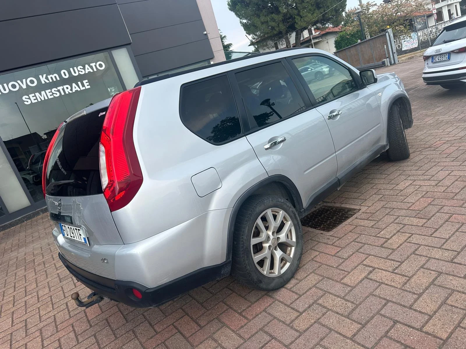 Nissan X-trail LED* ПАНОРАМА* КАМЕРИ 360* NAVI* 2.0dci 4x4 150hp*, снимка 12 - Автомобили и джипове - 55380171