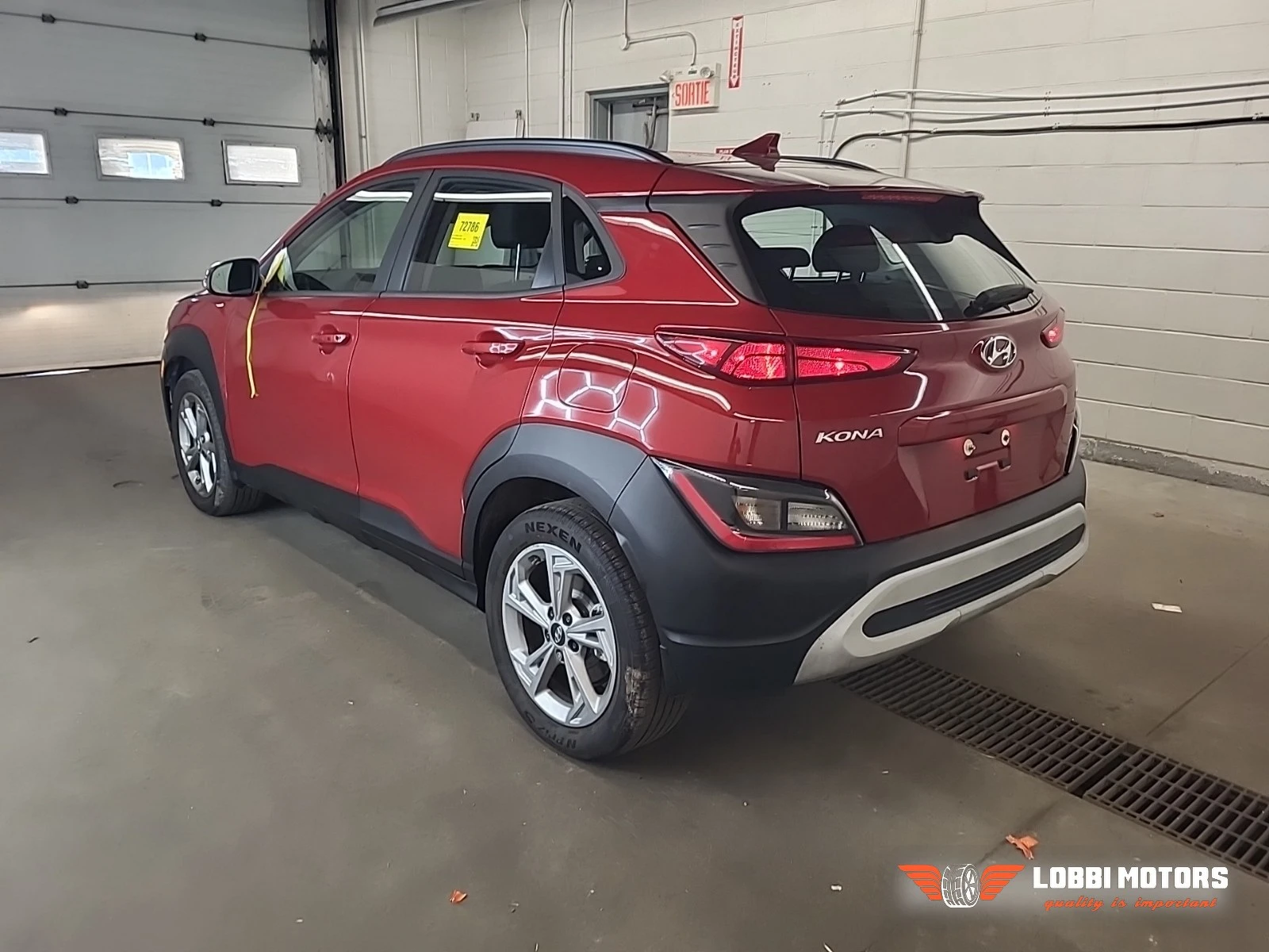 Hyundai Kona, снимка 4 - Автомобили и джипове - 56068341
