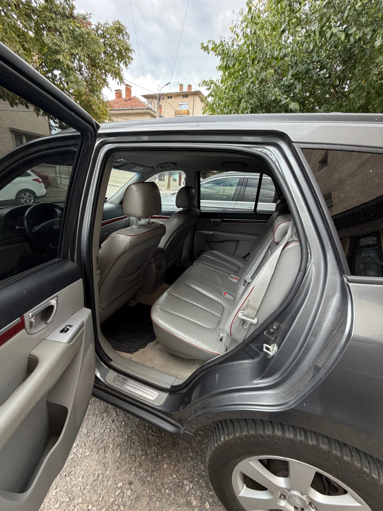 Hyundai Santa fe 2.2 CRDi, снимка 13 - Автомобили и джипове - 56343868