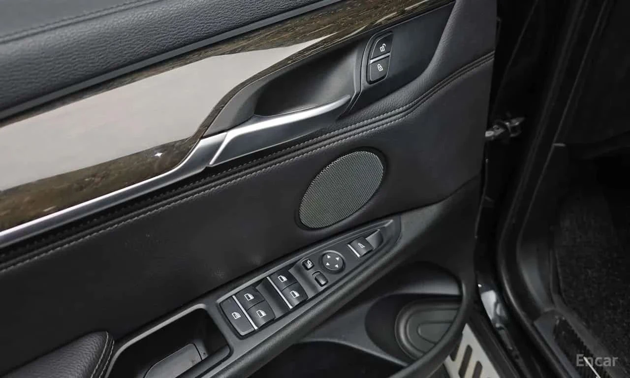BMW X6, снимка 15 - Автомобили и джипове - 56689777