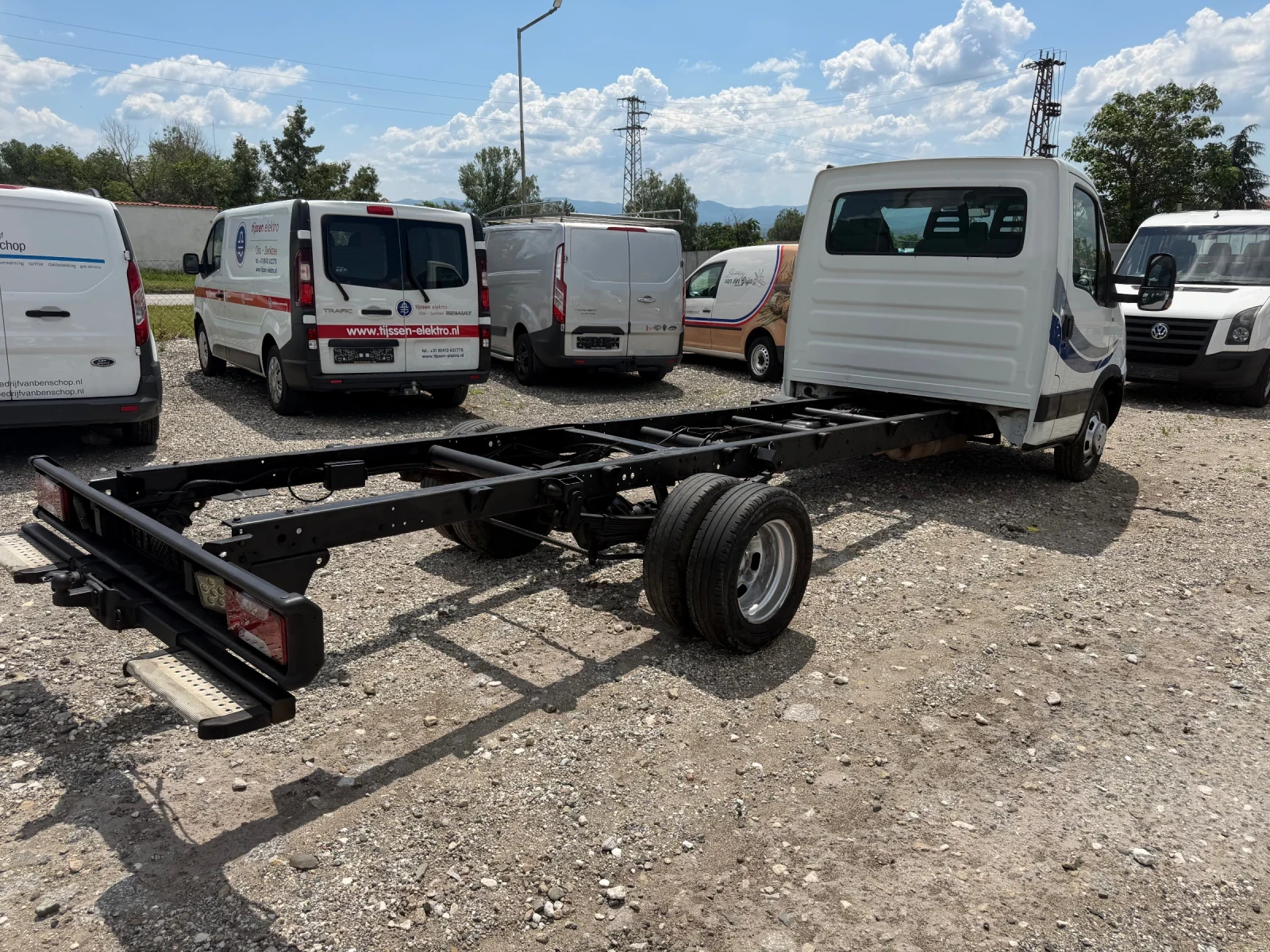Iveco Daily 50C18!3.0!ДО 3.5т!ДВ.ГУМА!XXL!4.35MЕЖДУОСИЕ!, снимка 5 - Бусове и автобуси - 54955670