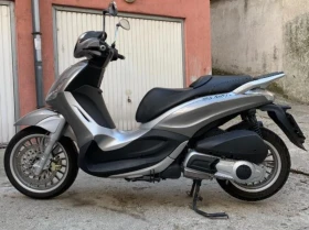 Piaggio Beverly Скутер, снимка 1