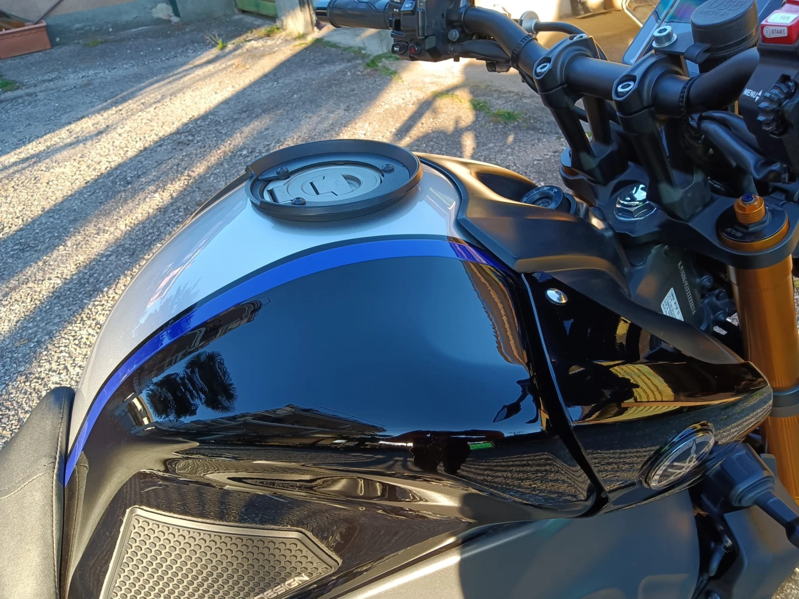 Yamaha Mt-09 SP-LED-ABS-Ohlins QuickShifter Ohlins-TCS - изображение 4