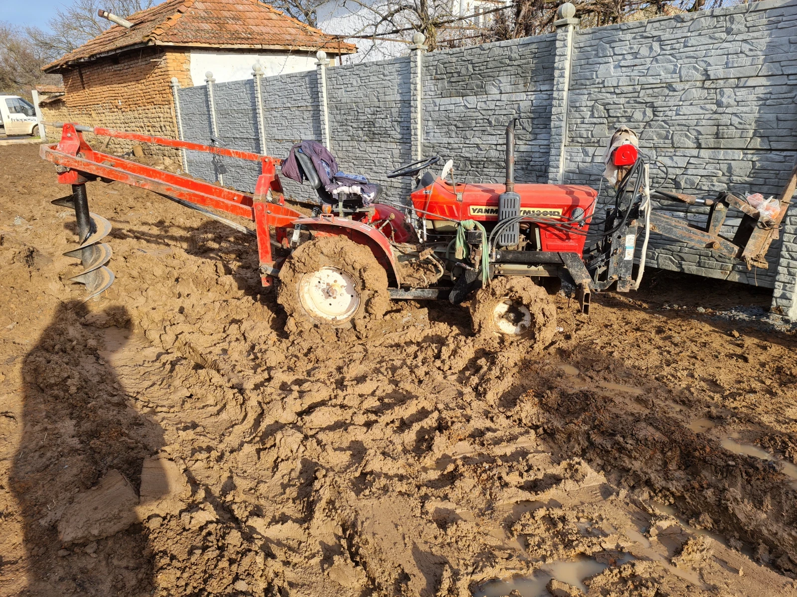 Трактор Yanmar 1310D