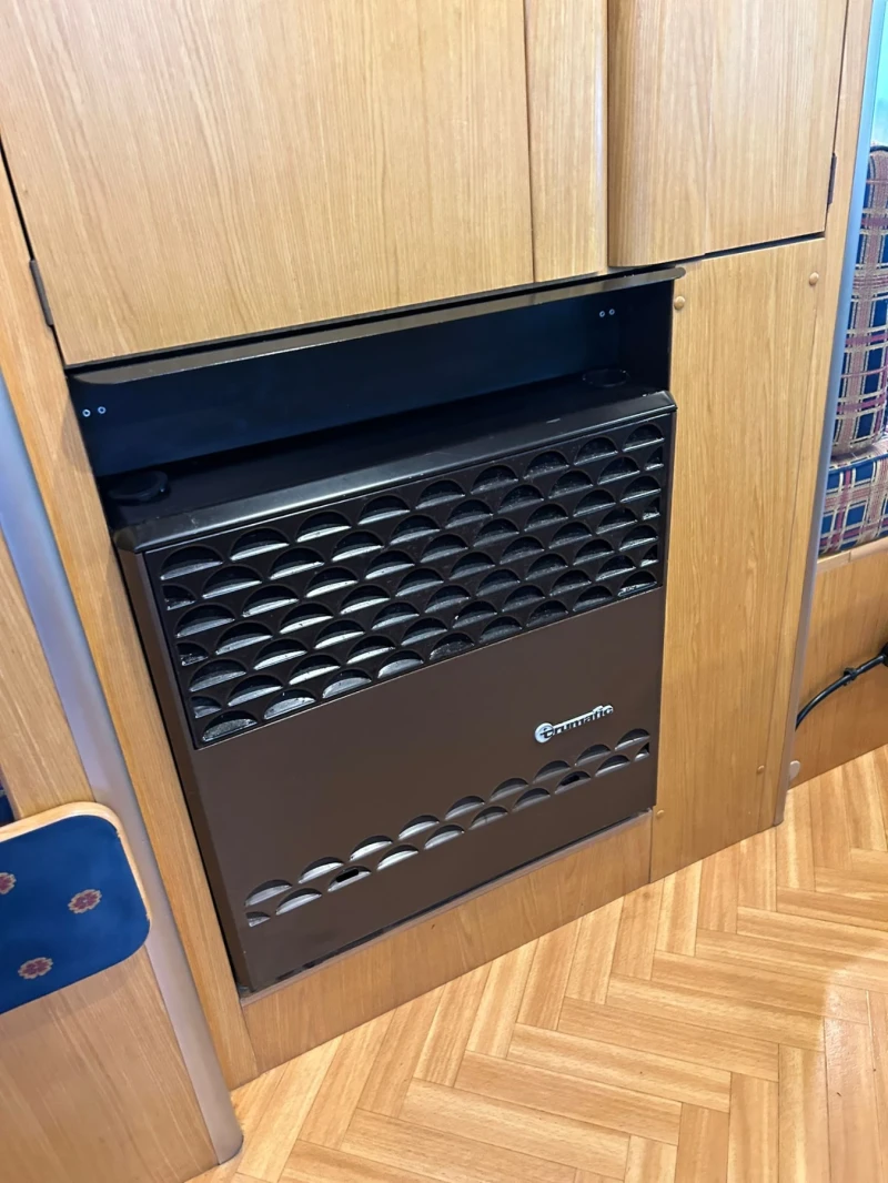 Кемпер Laika Ecovip 2j, снимка 8 - Каравани и кемпери - 52420280