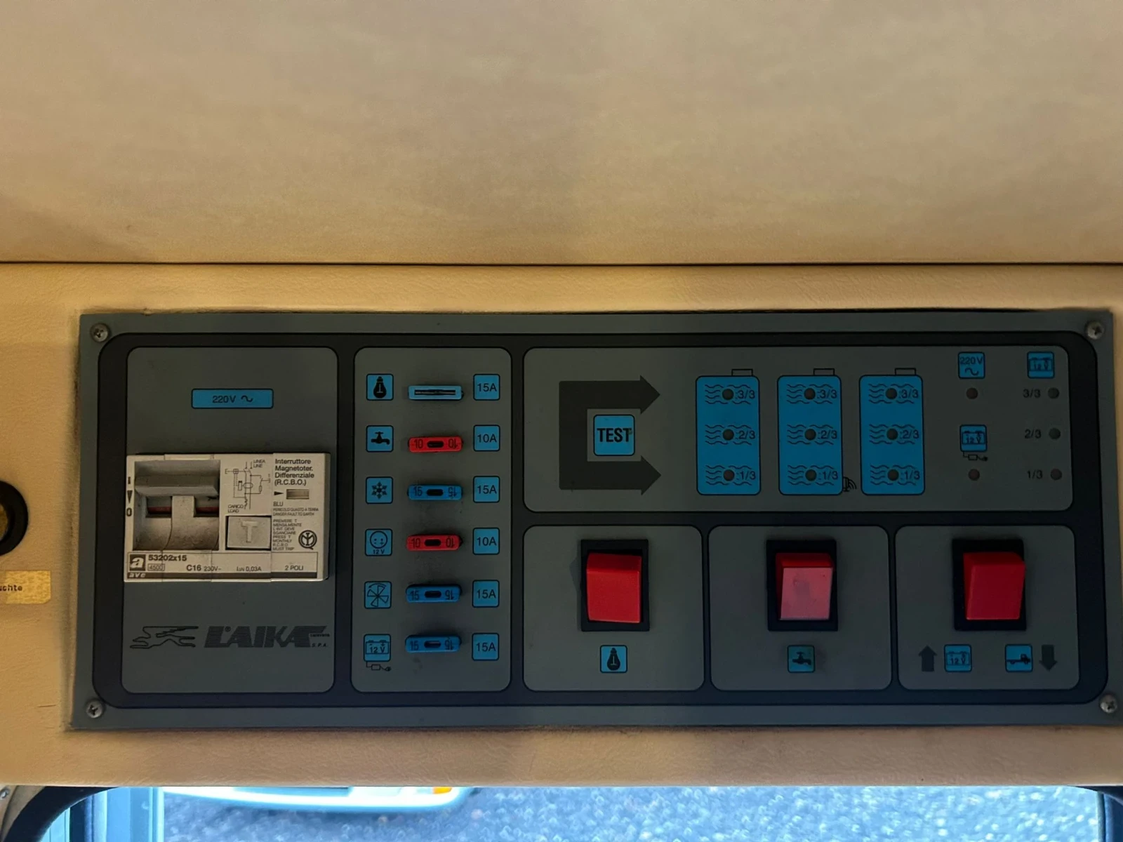  Laika Ecovip 2j | Mobile.bg   11