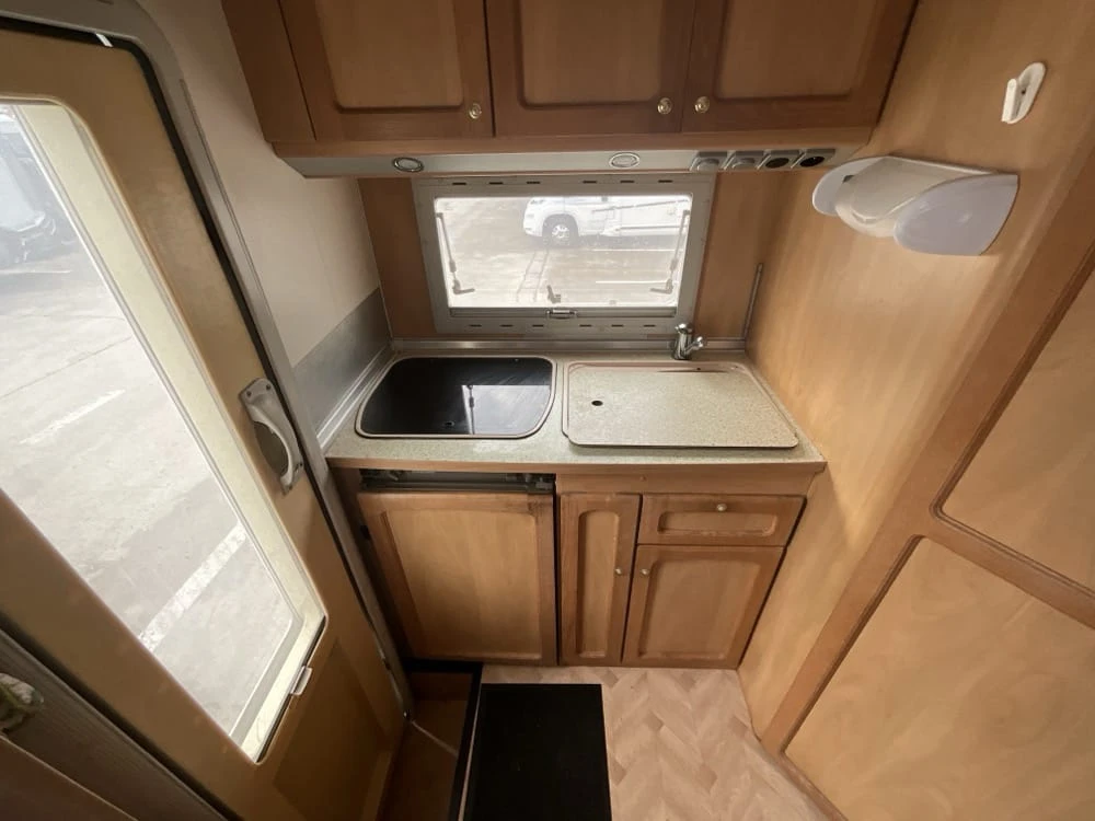 Кемпер Fiat 2.8 - изображение 6