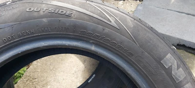 Гуми Летни 205/60R16, снимка 5 - Гуми и джанти - 32781838