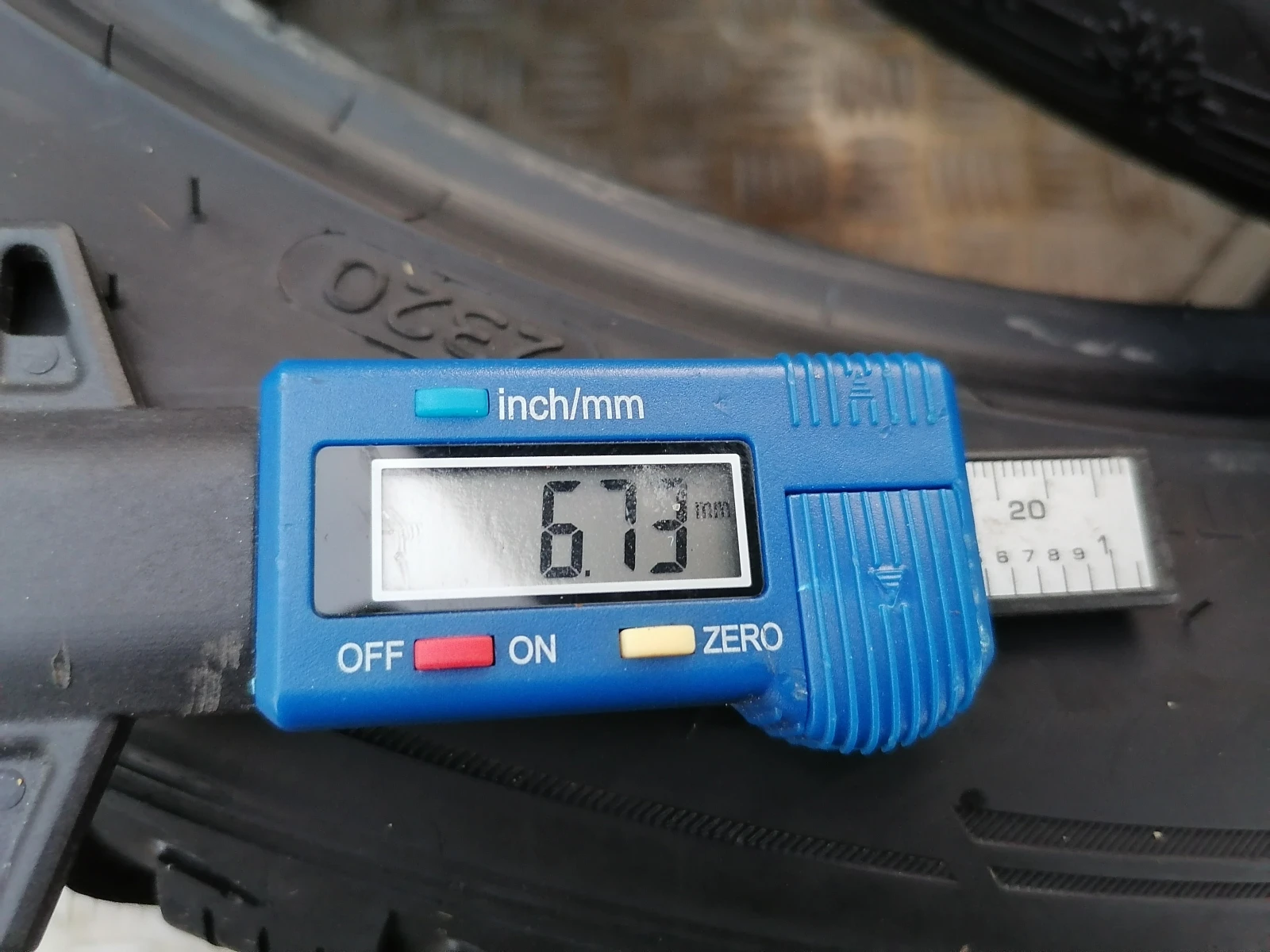 ���� 225/50R18 | Mobile.bg � ����������� 7